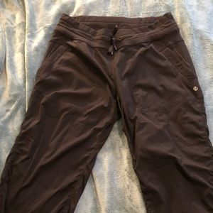 Lululemon cropped studio pant